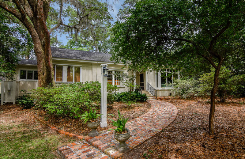 323 Poviner Place, Fairhope, AL