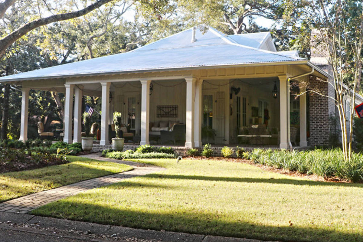 402 S Church St, Fairhope, AL